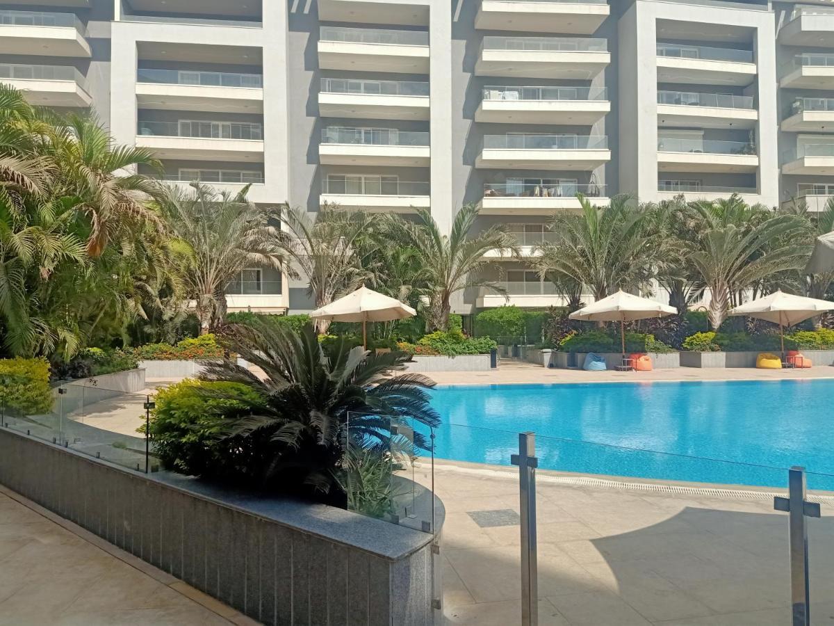 Fully Furnished Apartment At Ocean Blue Compound カイロ エクステリア 写真