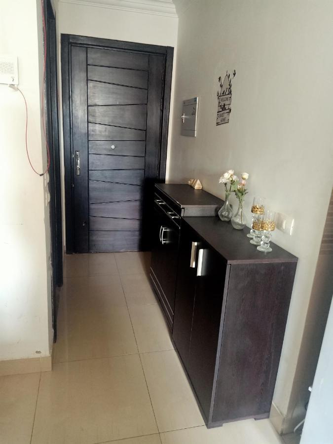 Fully Furnished Apartment At Ocean Blue Compound カイロ エクステリア 写真
